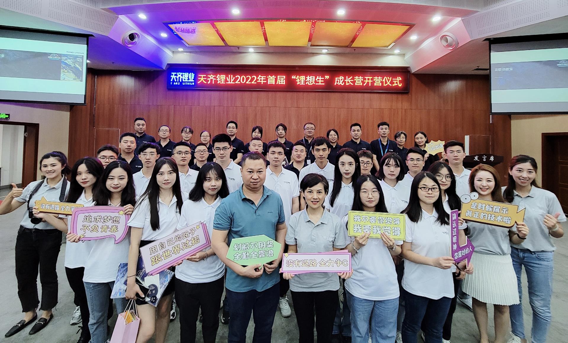 ΰ�¹���(victor1946)�ٷ���վ-Officials Website