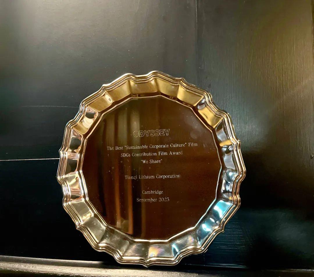 ΰ�¹���(victor1946)�ٷ���վ-Officials Website