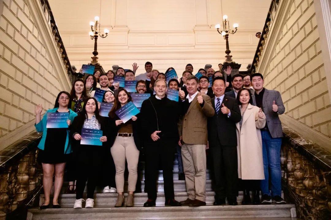 ΰ�¹���(victor1946)�ٷ���վ-Officials Website