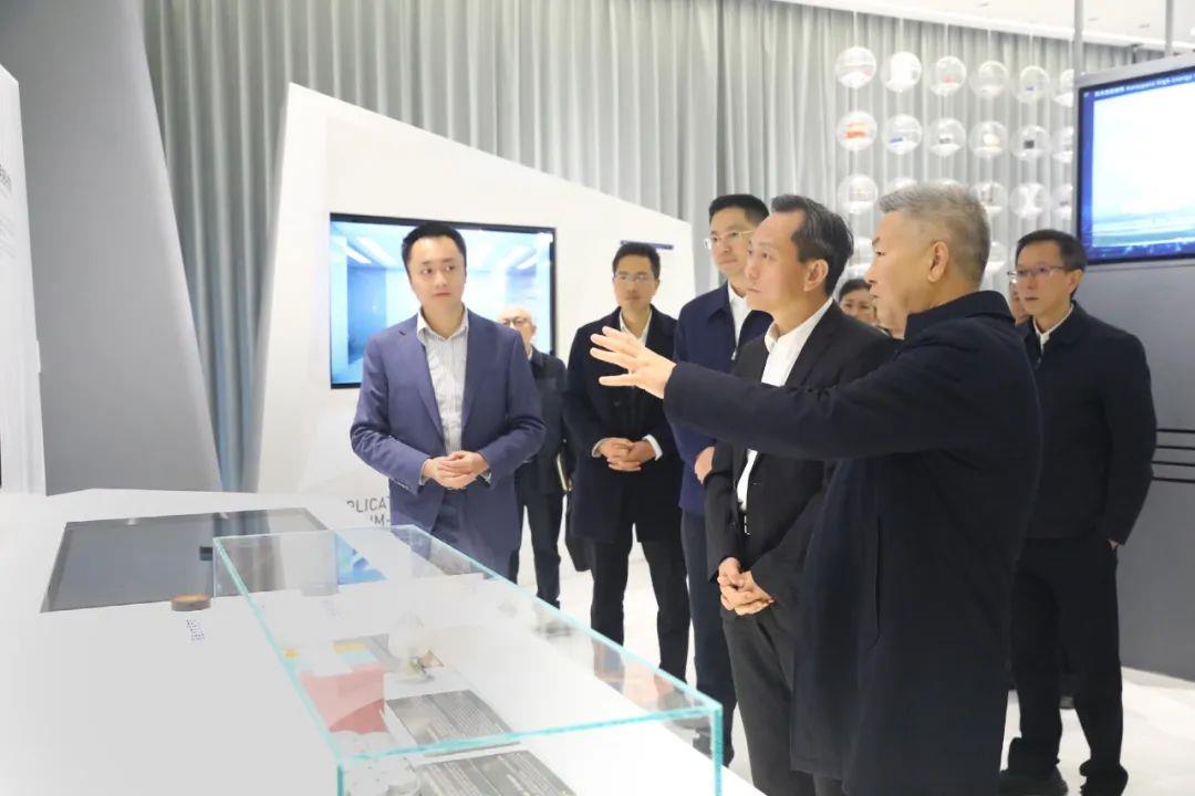 ΰ�¹���(victor1946)�ٷ���վ-Officials Website