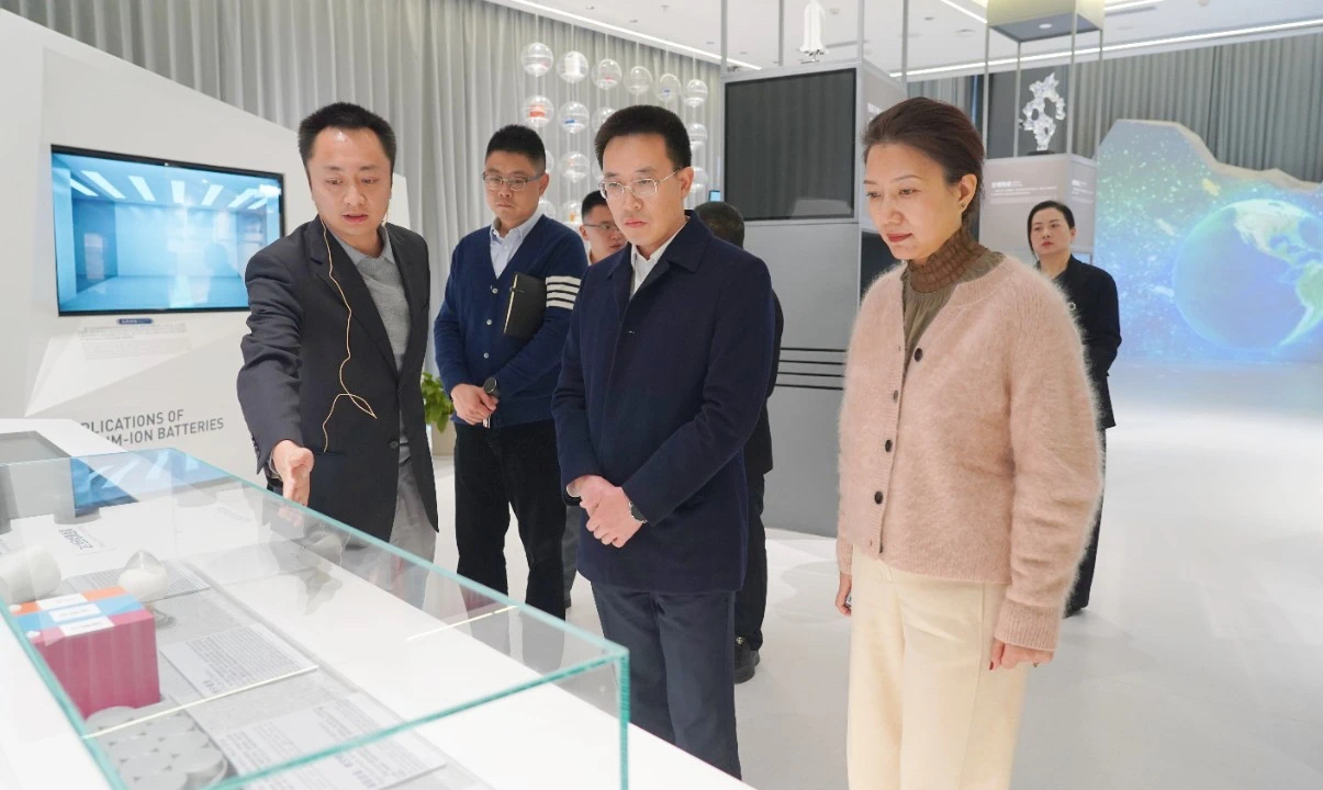 ΰ�¹���(victor1946)�ٷ���վ-Officials Website