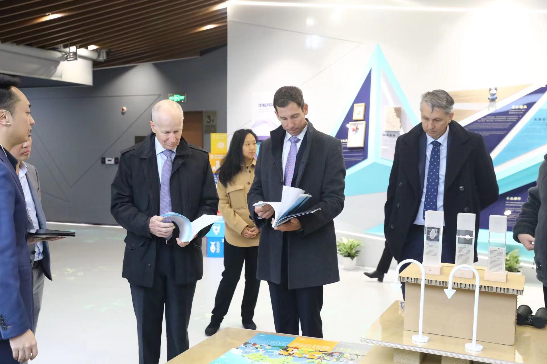 ΰ�¹���(victor1946)�ٷ���վ-Officials Website