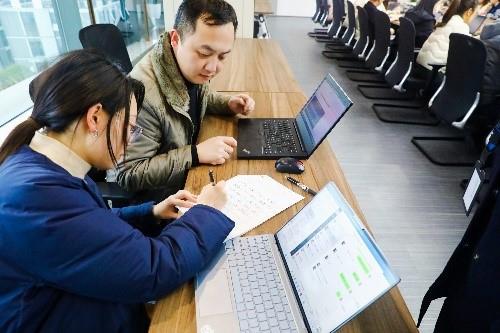 ΰ�¹���(victor1946)�ٷ���վ-Officials Website