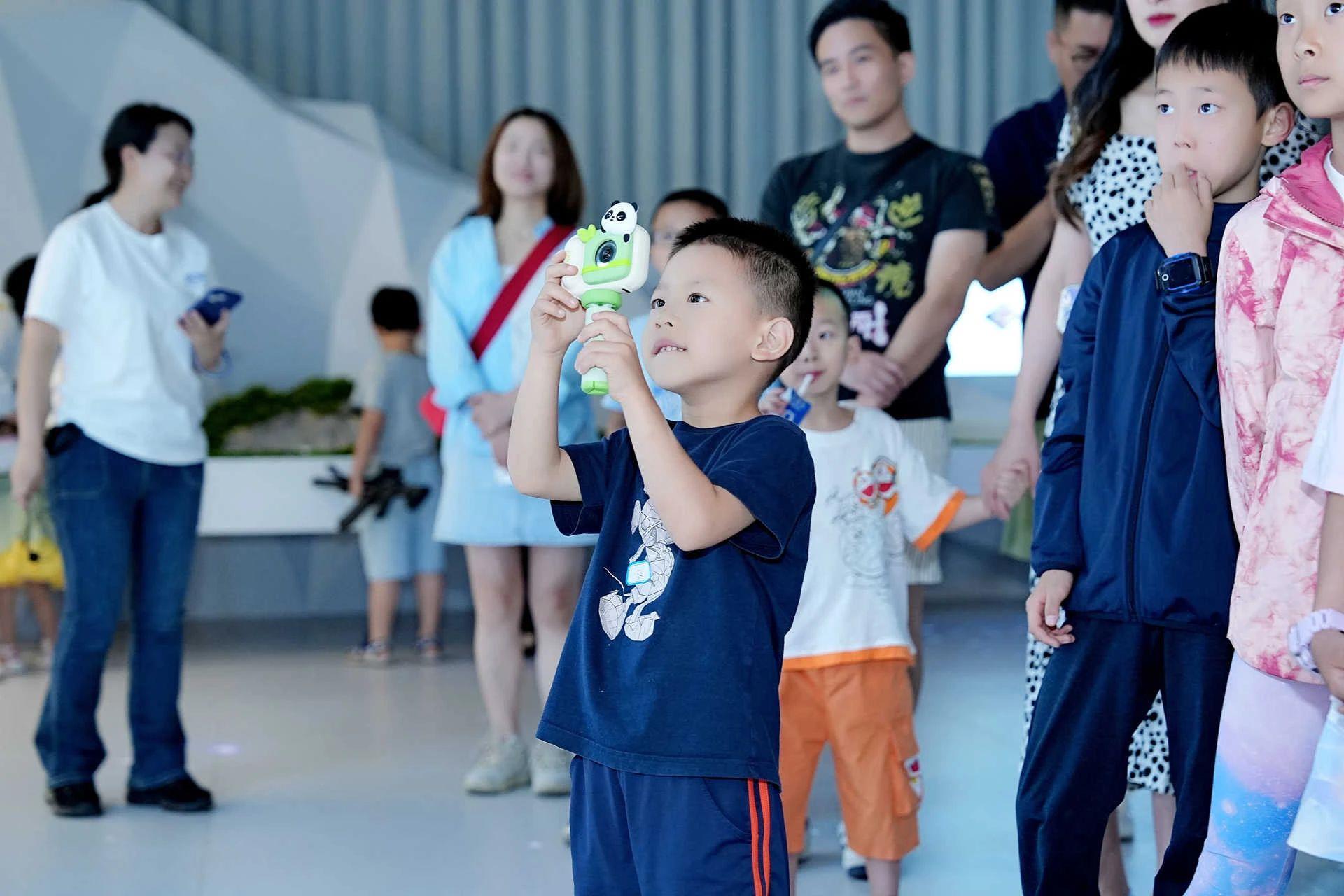 ΰ�¹���(victor1946)�ٷ���վ-Officials Website