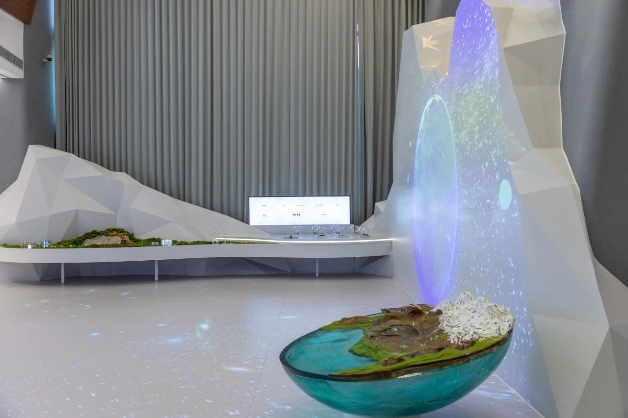 ΰ�¹���(victor1946)�ٷ���վ-Officials Website