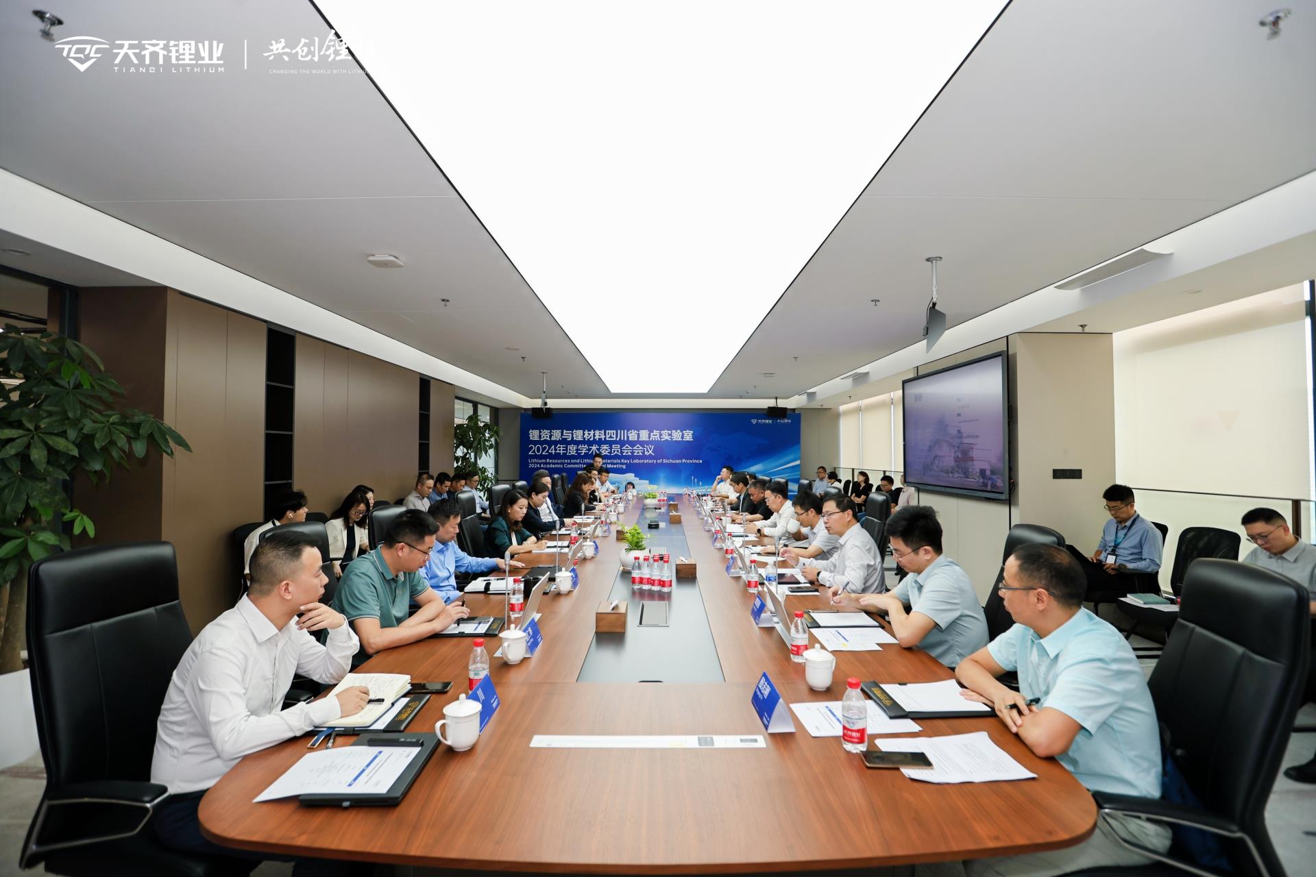 ΰ�¹���(victor1946)�ٷ���վ-Officials Website