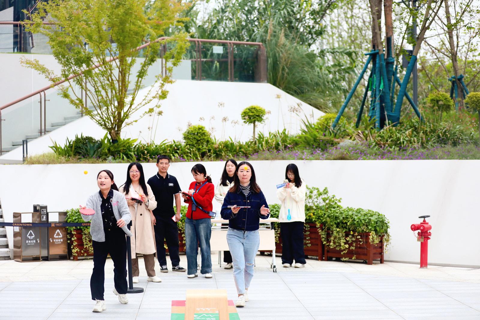 ΰ�¹���(victor1946)�ٷ���վ-Officials Website