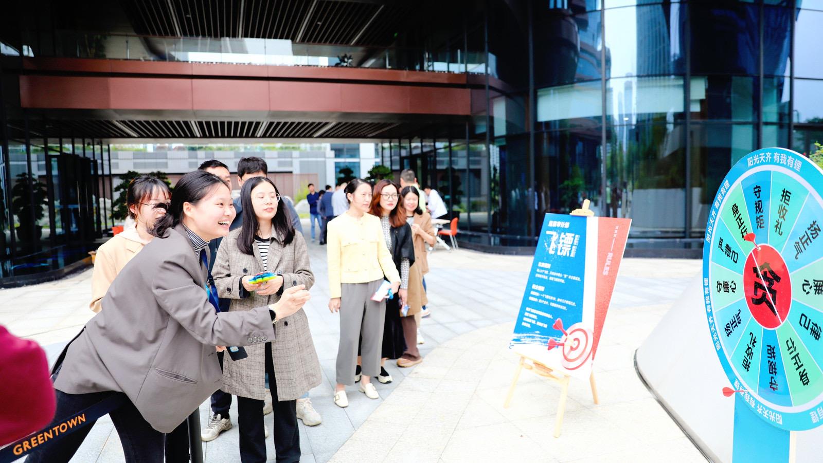 ΰ�¹���(victor1946)�ٷ���վ-Officials Website