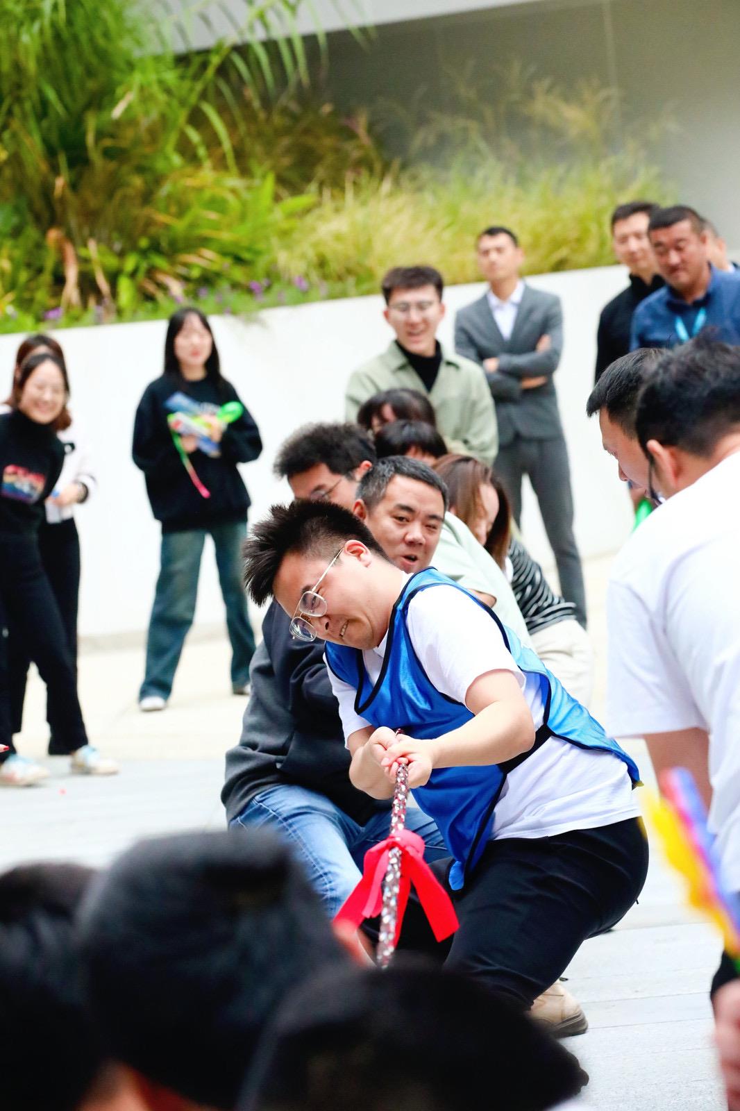 ΰ�¹���(victor1946)�ٷ���վ-Officials Website