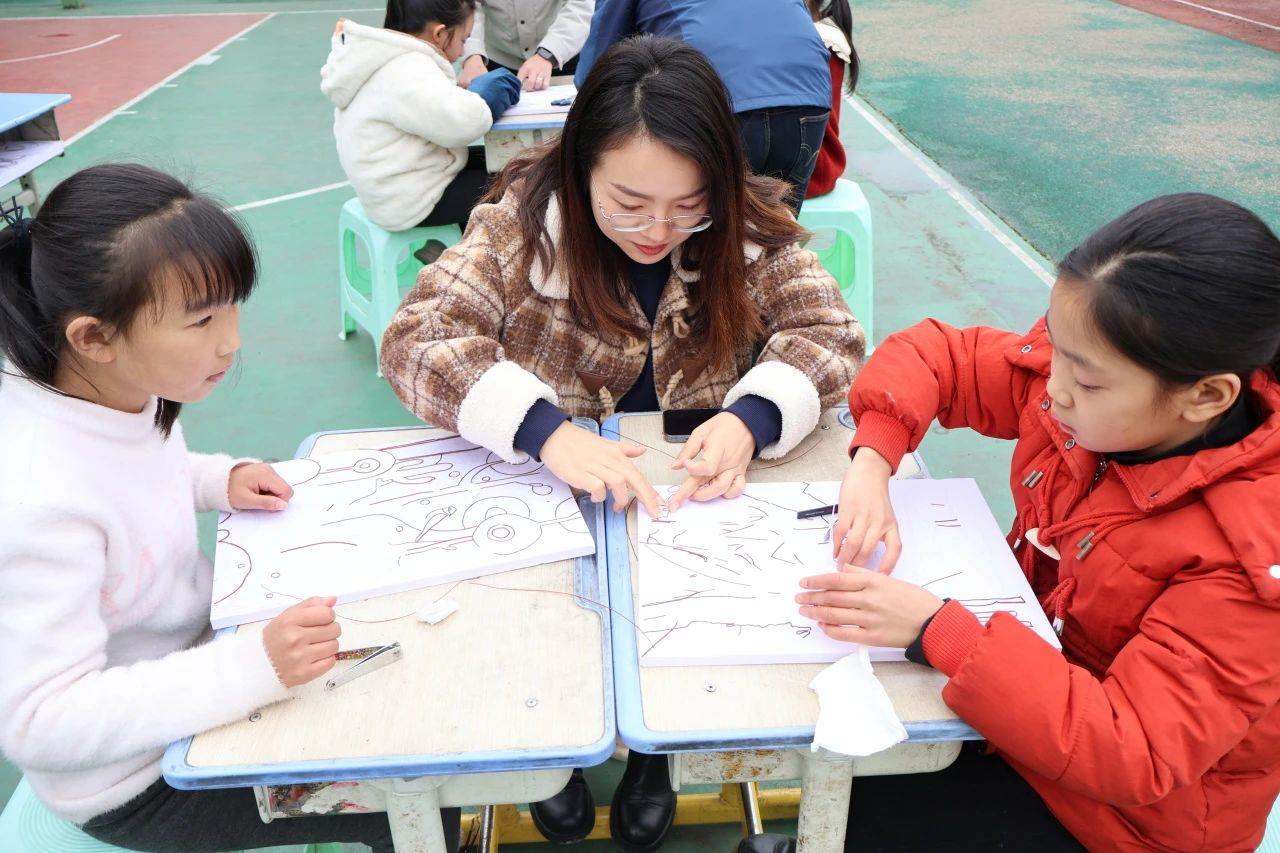 ΰ�¹���(victor1946)�ٷ���վ-Officials Website