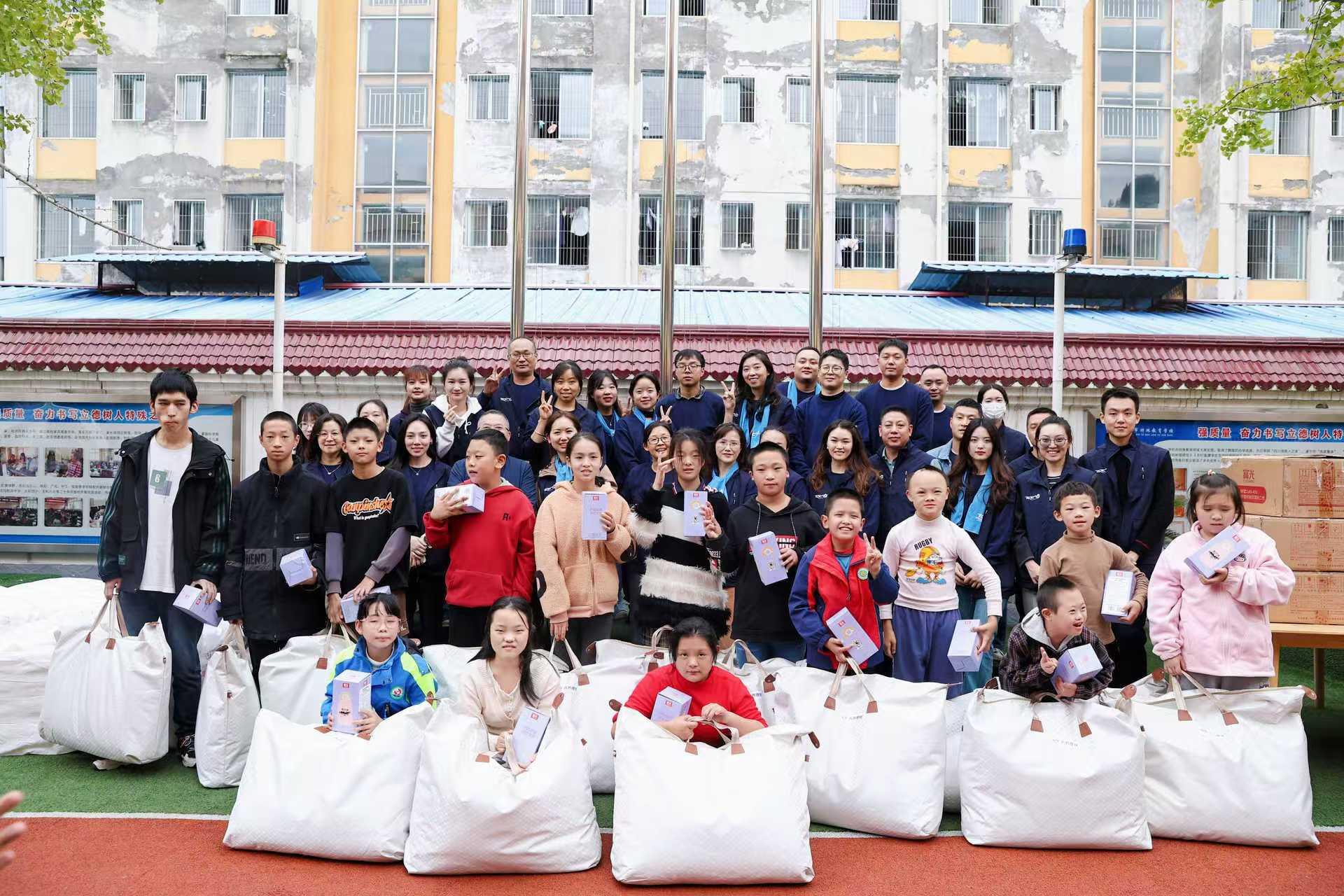 ΰ�¹���(victor1946)�ٷ���վ-Officials Website