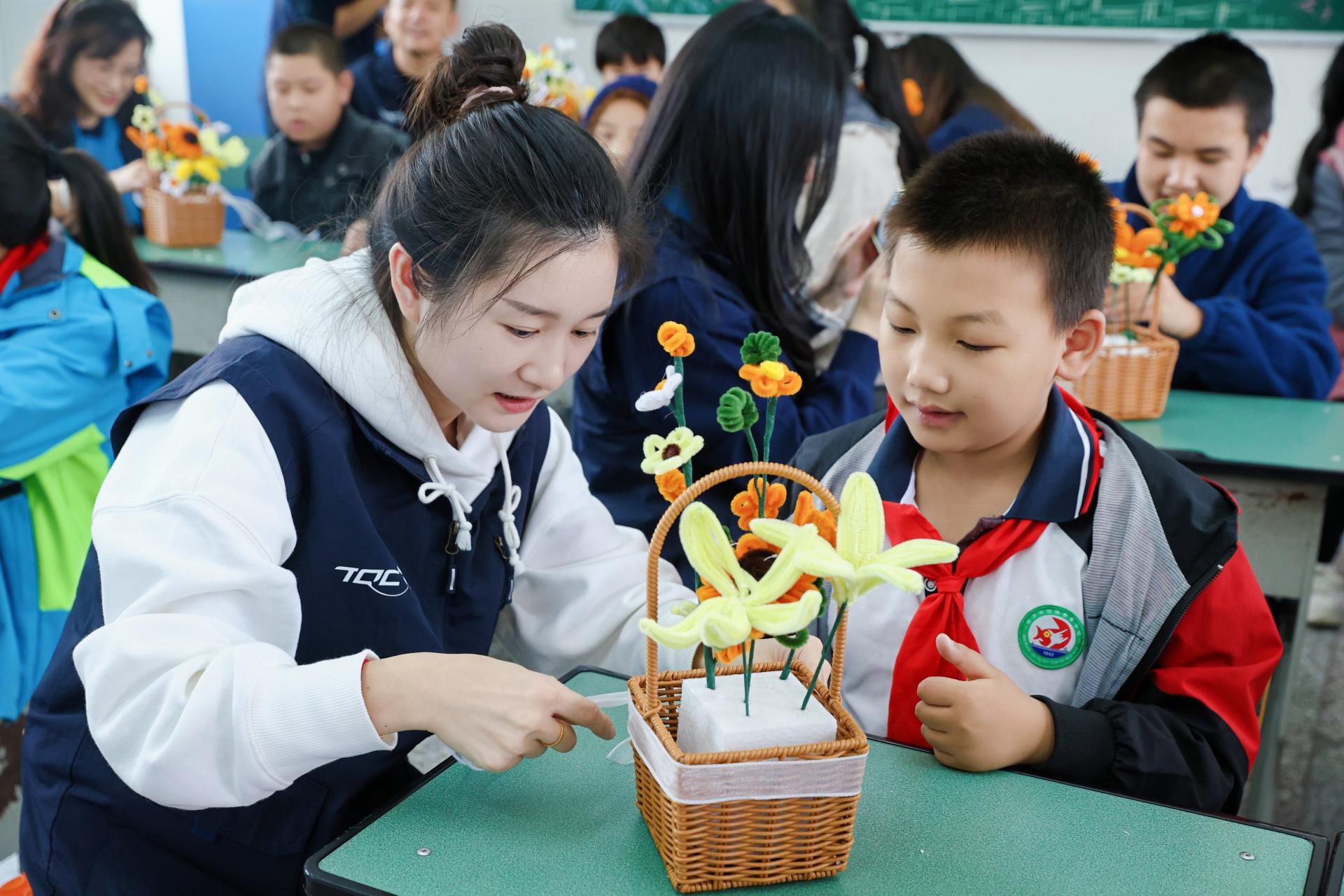 ΰ�¹���(victor1946)�ٷ���վ-Officials Website