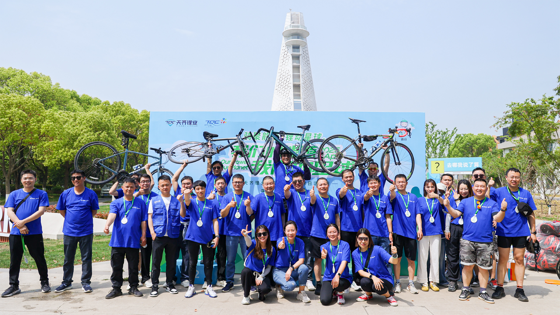 ΰ�¹���(victor1946)�ٷ���վ-Officials Website