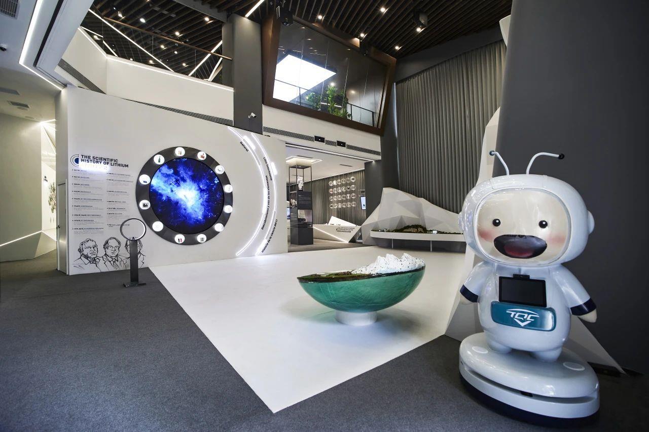 ΰ�¹���(victor1946)�ٷ���վ-Officials Website