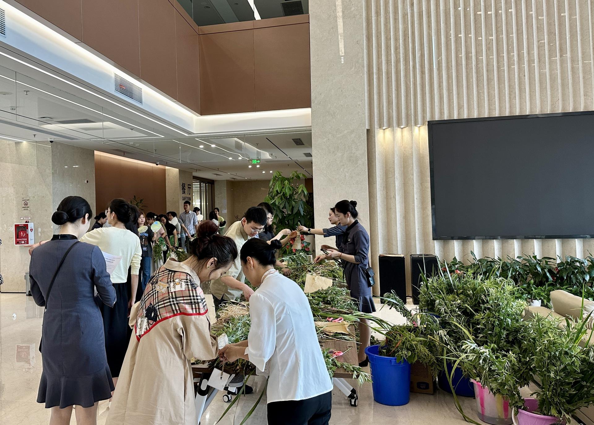 ΰ�¹���(victor1946)�ٷ���վ-Officials Website