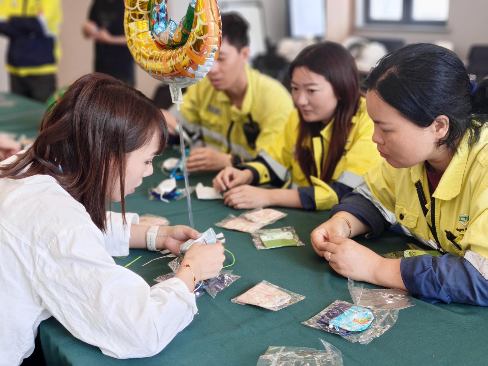 ΰ�¹���(victor1946)�ٷ���վ-Officials Website