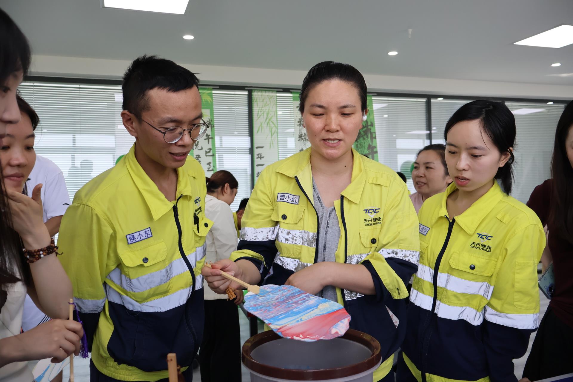 ΰ�¹���(victor1946)�ٷ���վ-Officials Website