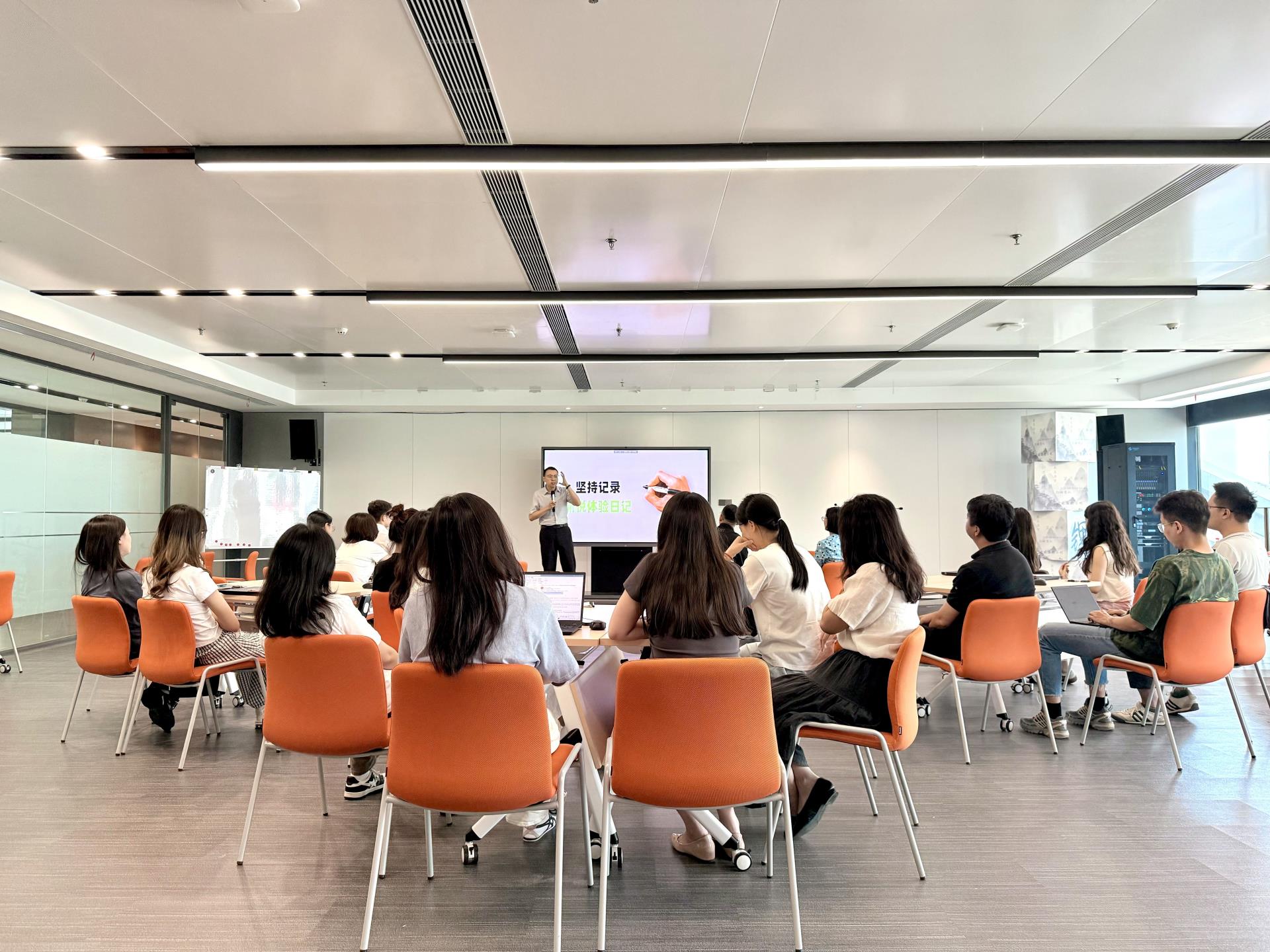 ΰµÂ¹ú¼Ê(victor1946)¹Ù·½ÍøÕ¾-Officials Website