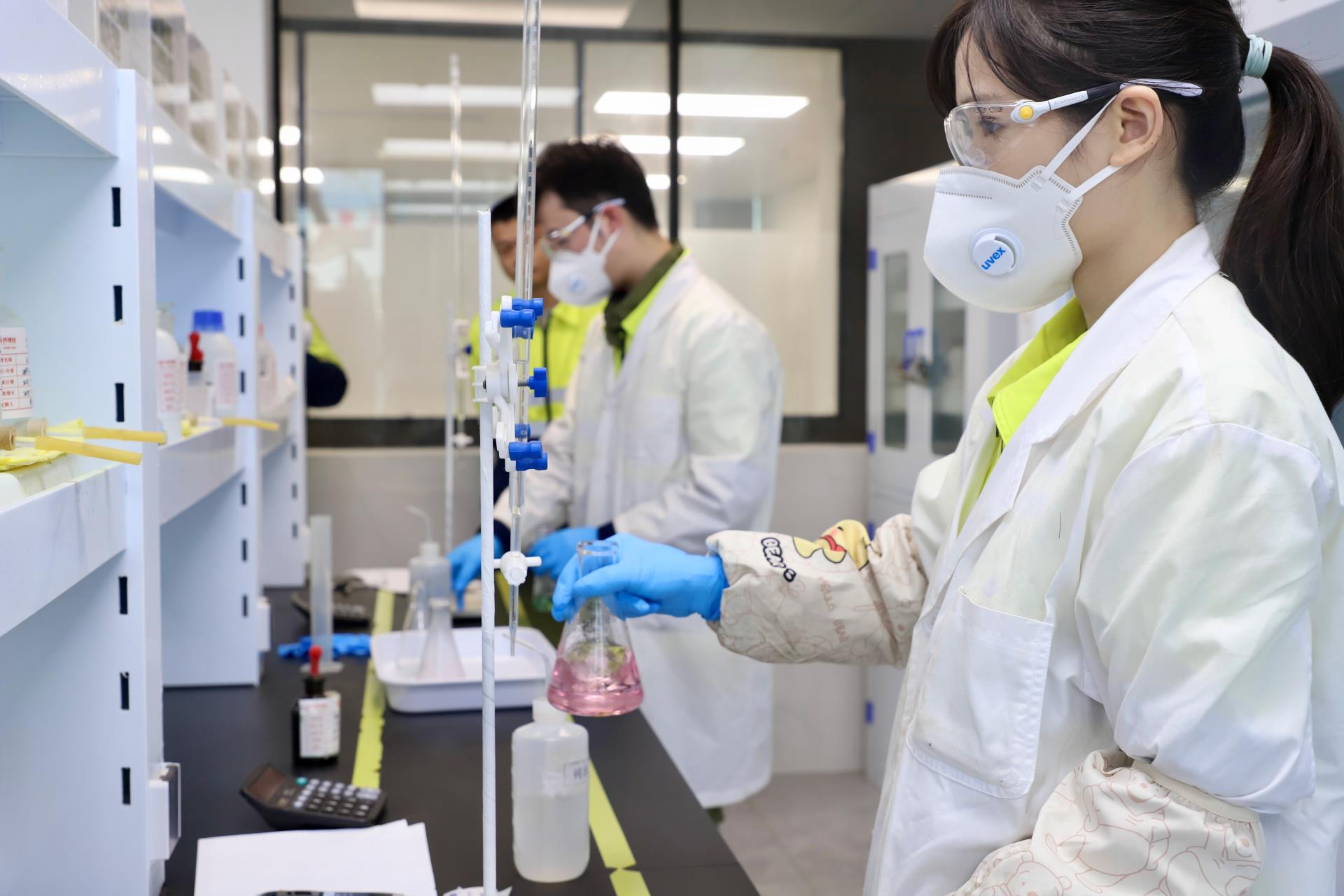 ΰ�¹���(victor1946)�ٷ���վ-Officials Website