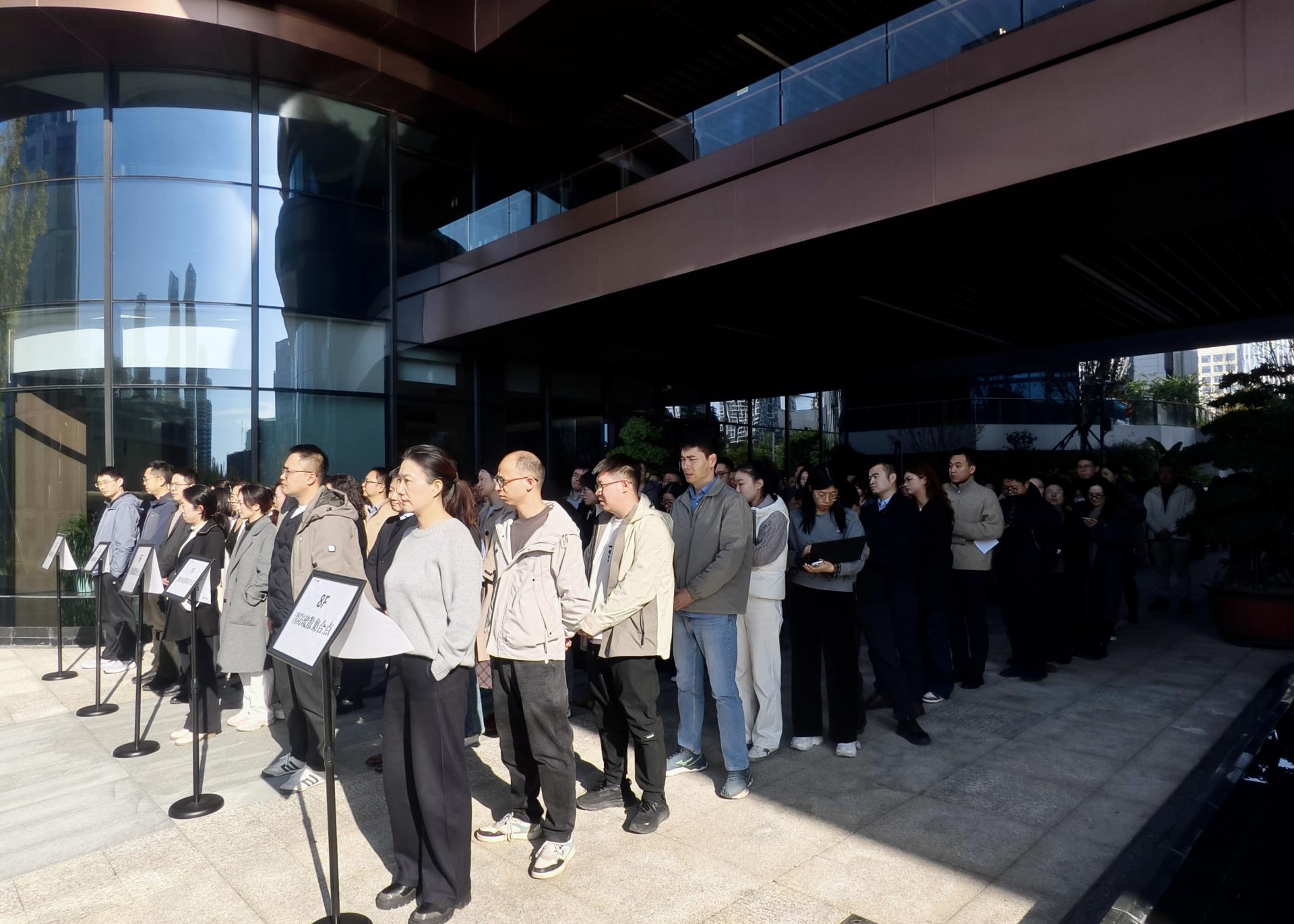 ΰ�¹���(victor1946)�ٷ���վ-Officials Website