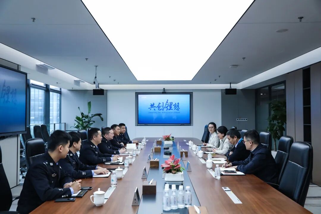 ΰ�¹���(victor1946)�ٷ���վ-Officials Website