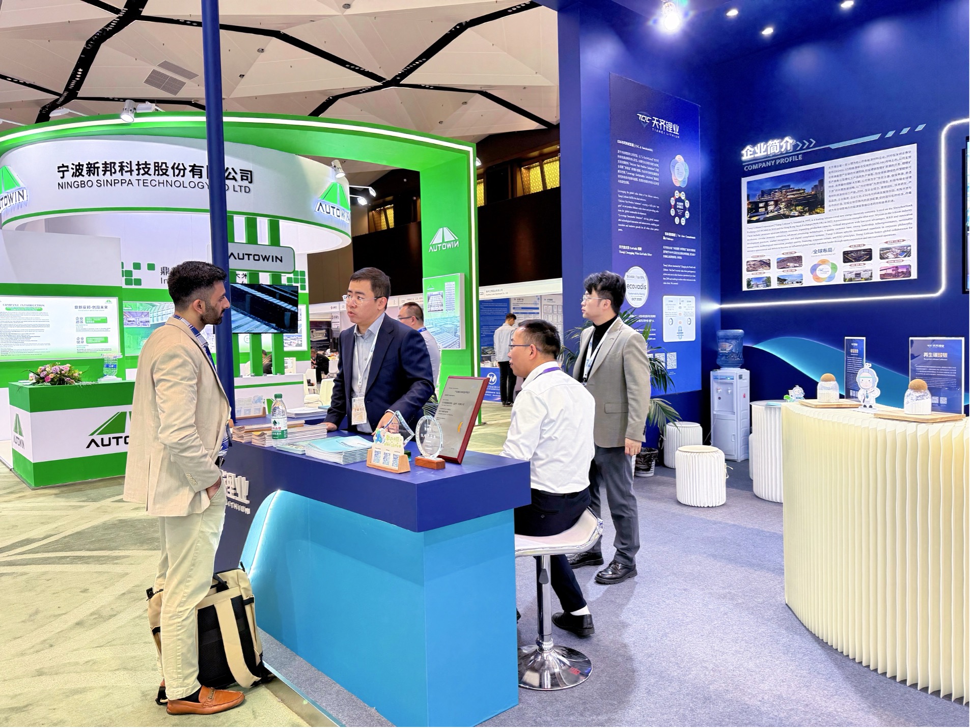 ΰ�¹���(victor1946)�ٷ���վ-Officials Website